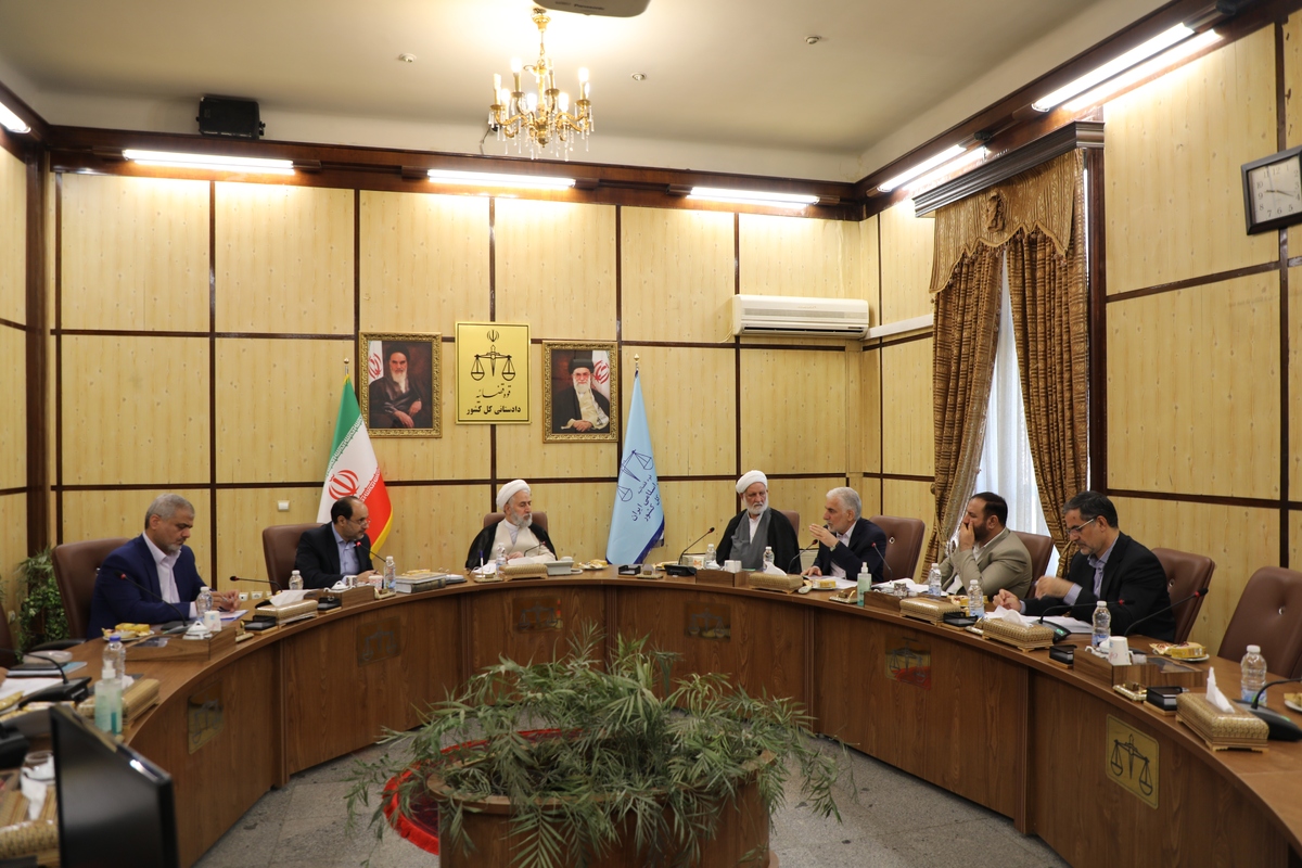 دادستان کل کشور: مشکلات اقتصادی یکی از دلایل ارتکاب جرم است