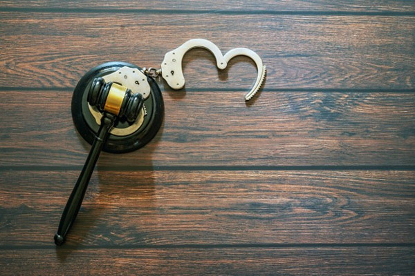 جرایمی که در حکم کلاهبرداری محسوب می‌شوند