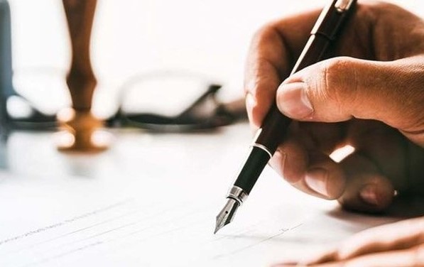 بحران ناترازی در حرفه‌های حقوقی پیامد سیاست درهای باز آموزشی است